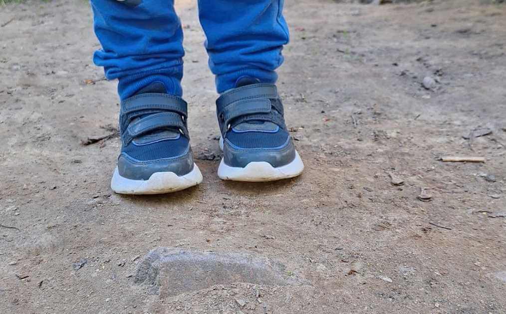 Детские площадки с камнями под снарядами - опасная тенденция для Могилева